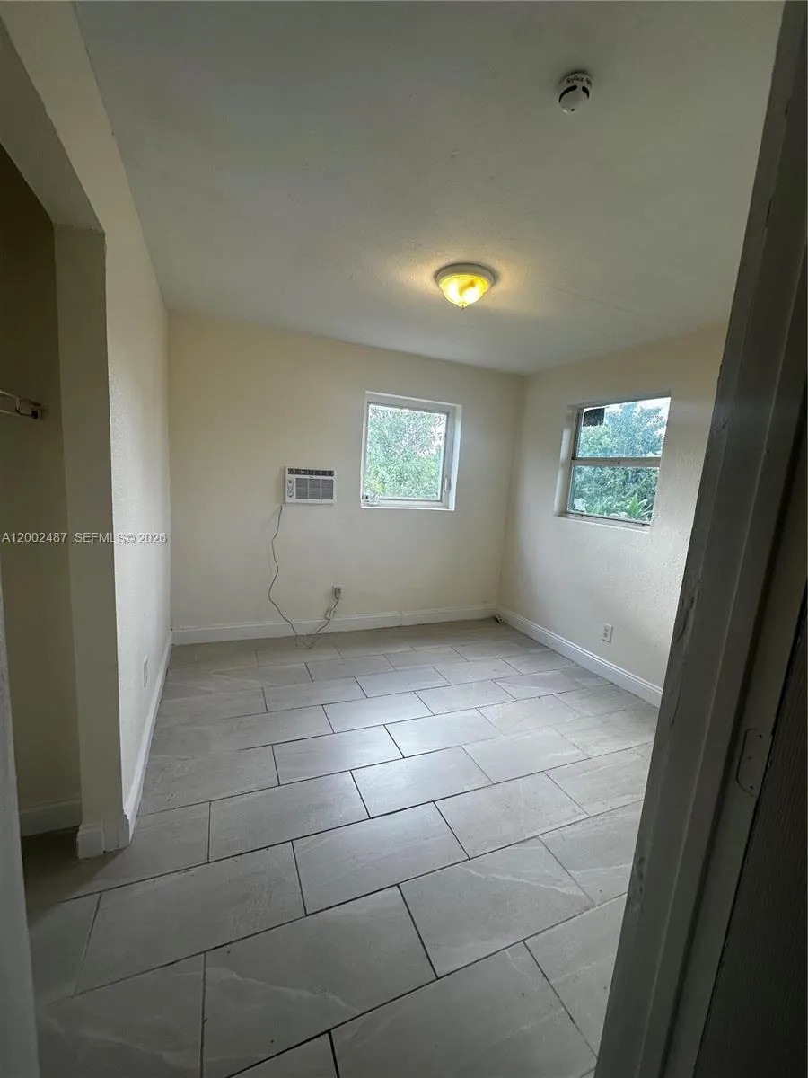 11862 SW 212th St # 11862, Miami FL 33177