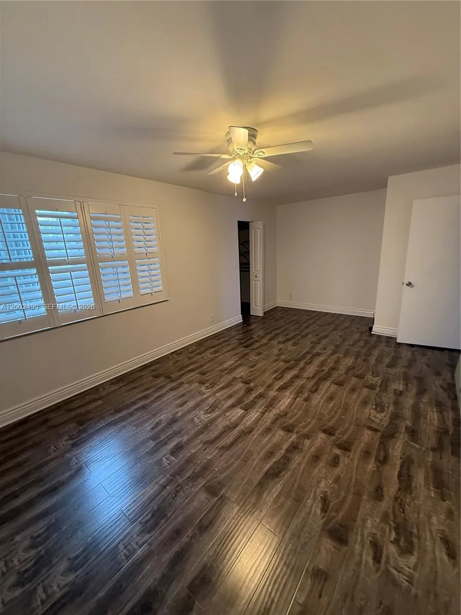 2606 NE 10 ST # 2606, Hallandale Beach FL 33009