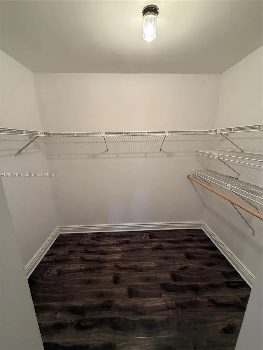 2606 NE 10 ST # 2606, Hallandale Beach FL 33009