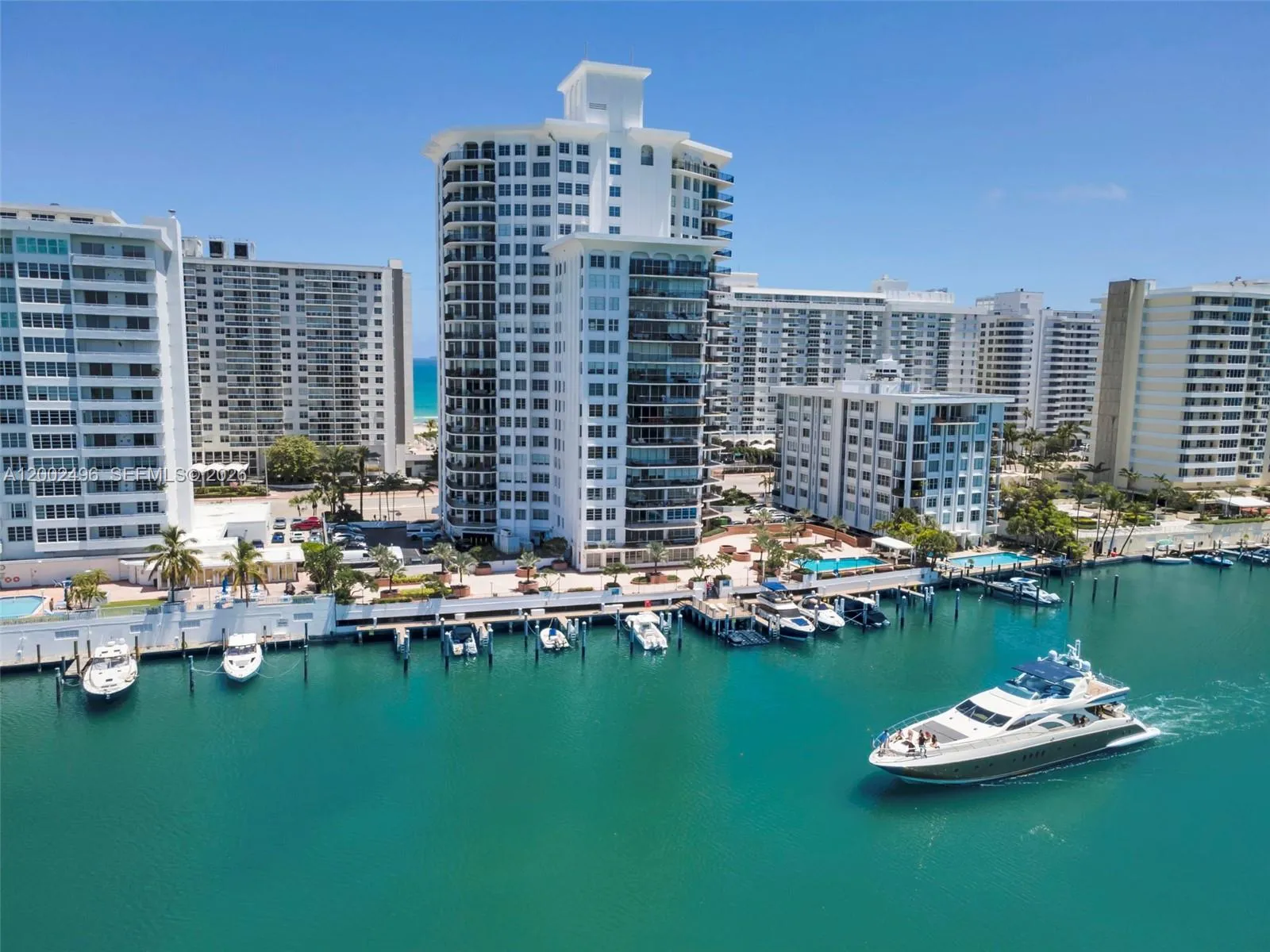3 bedroom 2 bath for sale at 5660 Collins Ave # 4B, Miami Beach FL 33140