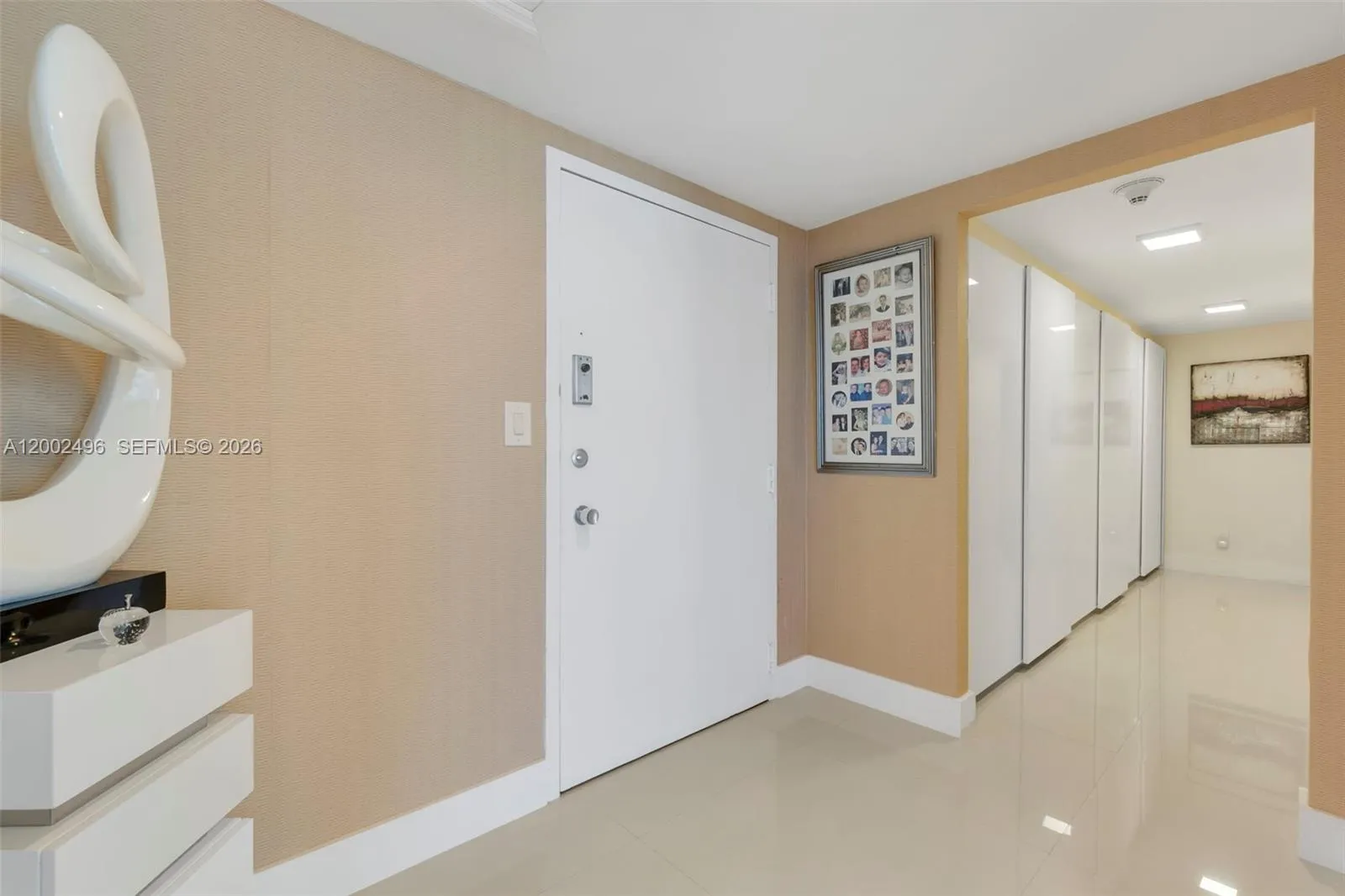 5660 Collins Ave # 4B, Miami Beach FL 33140