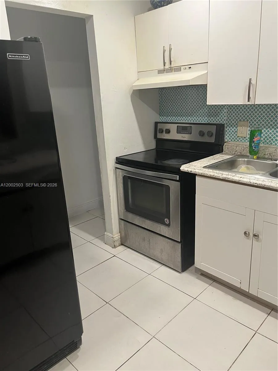 600 NW 19th St, Pompano Beach FL 33060