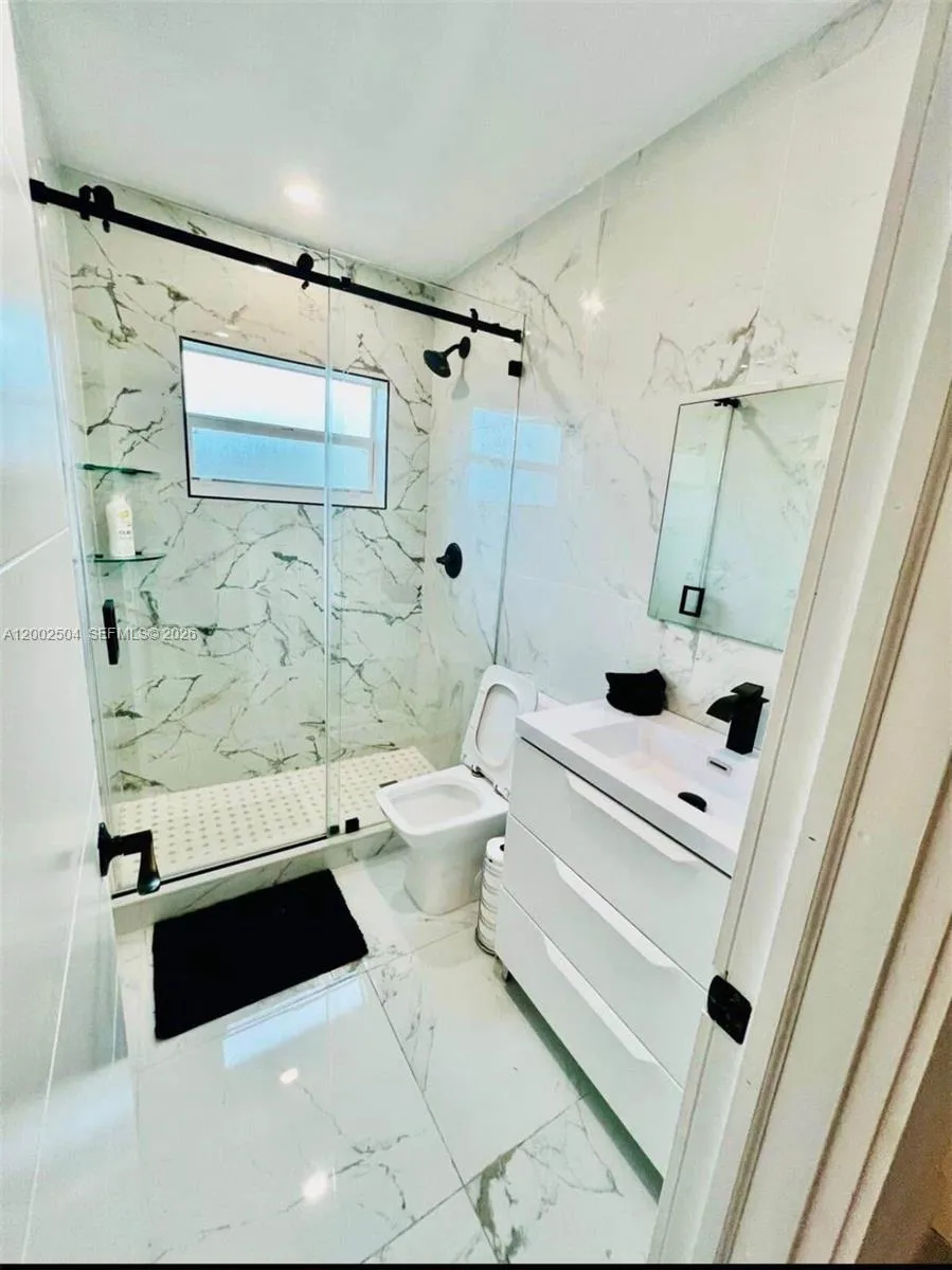 6390 Sherman St # 6390, Hollywood FL 33024