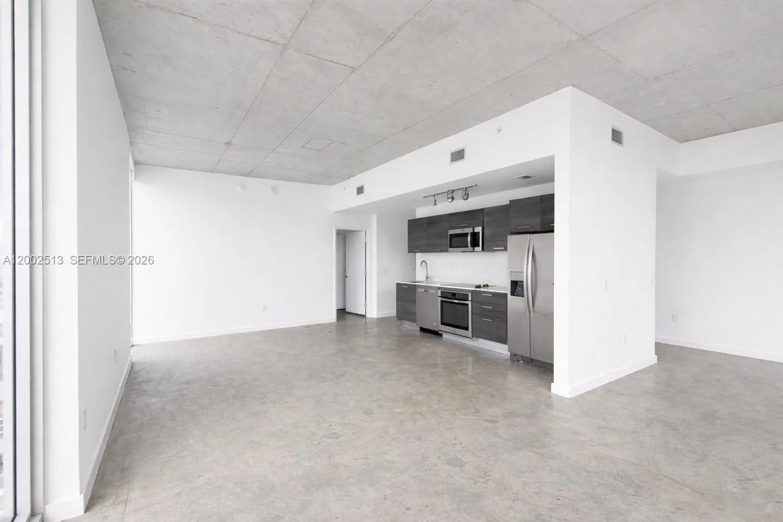 151 SE 1st St # 3001, Miami FL 33131