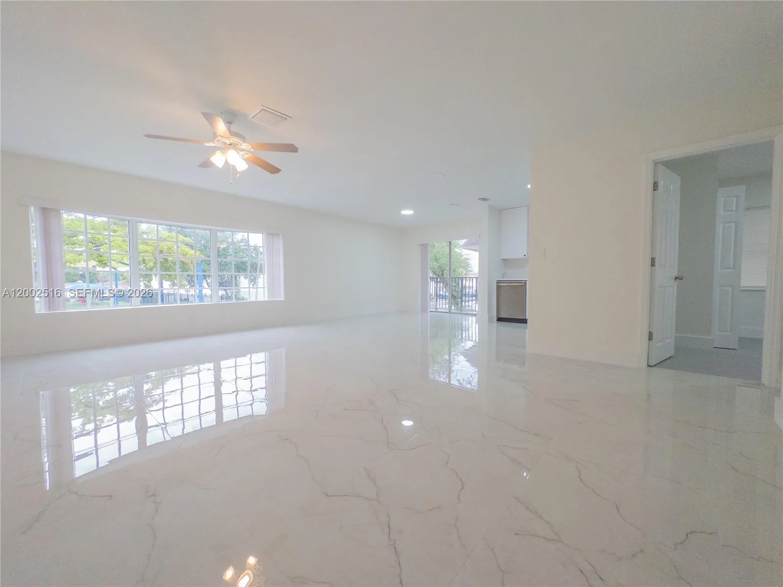 5400 NW 18th St # 3N, Lauderhill FL 33313