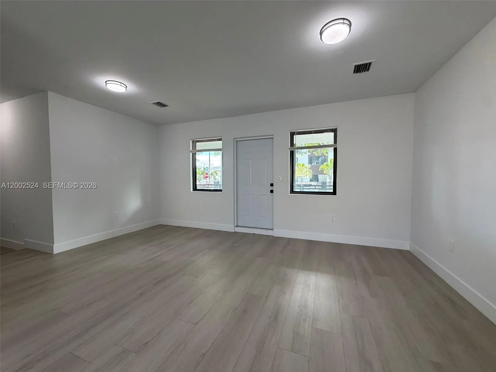 2100 SW 6th St, Miami FL 33135