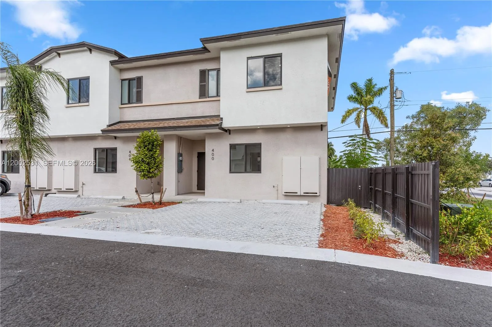 424 SW 1st St # 1, Florida City FL 33034