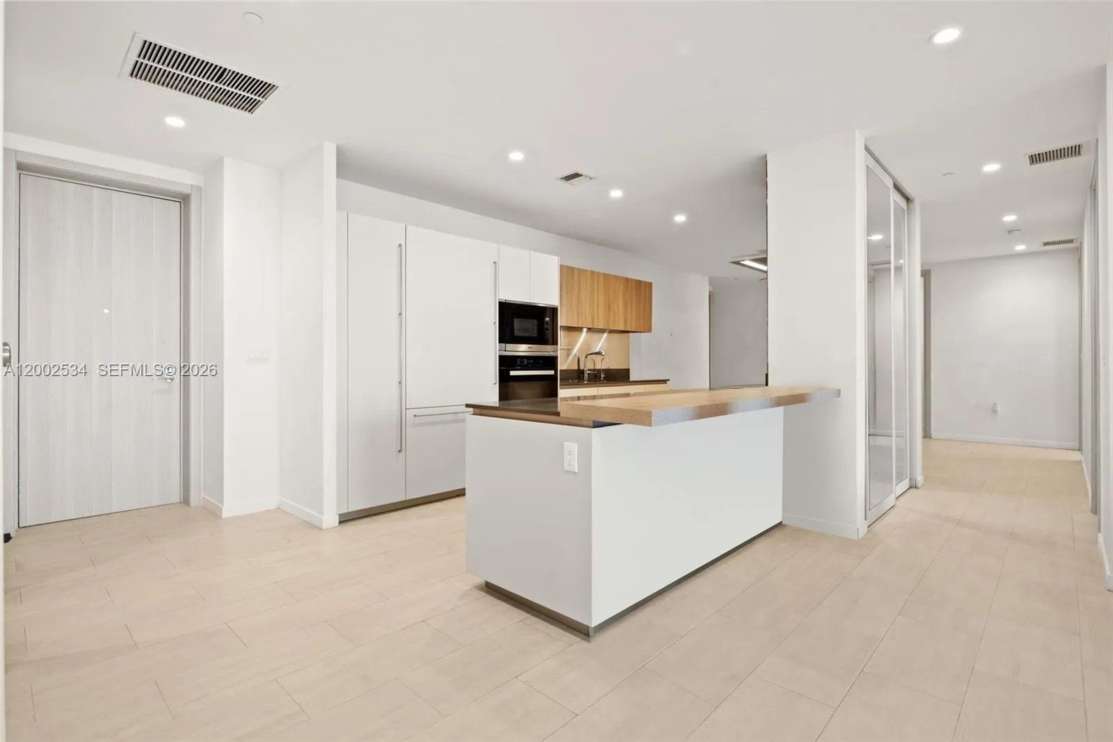 1000 Brickell Plz, Miami FL 33131