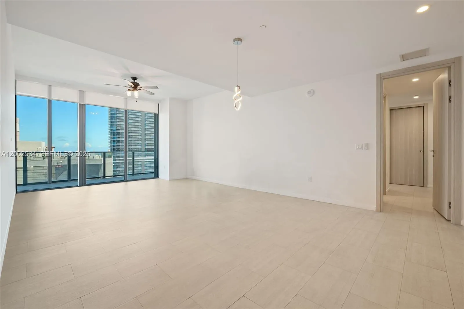 1000 Brickell Plz, Miami FL 33131