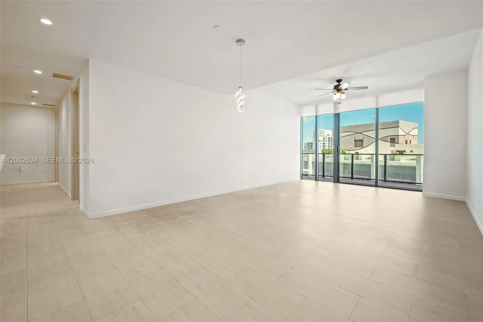 1000 Brickell Plz, Miami FL 33131