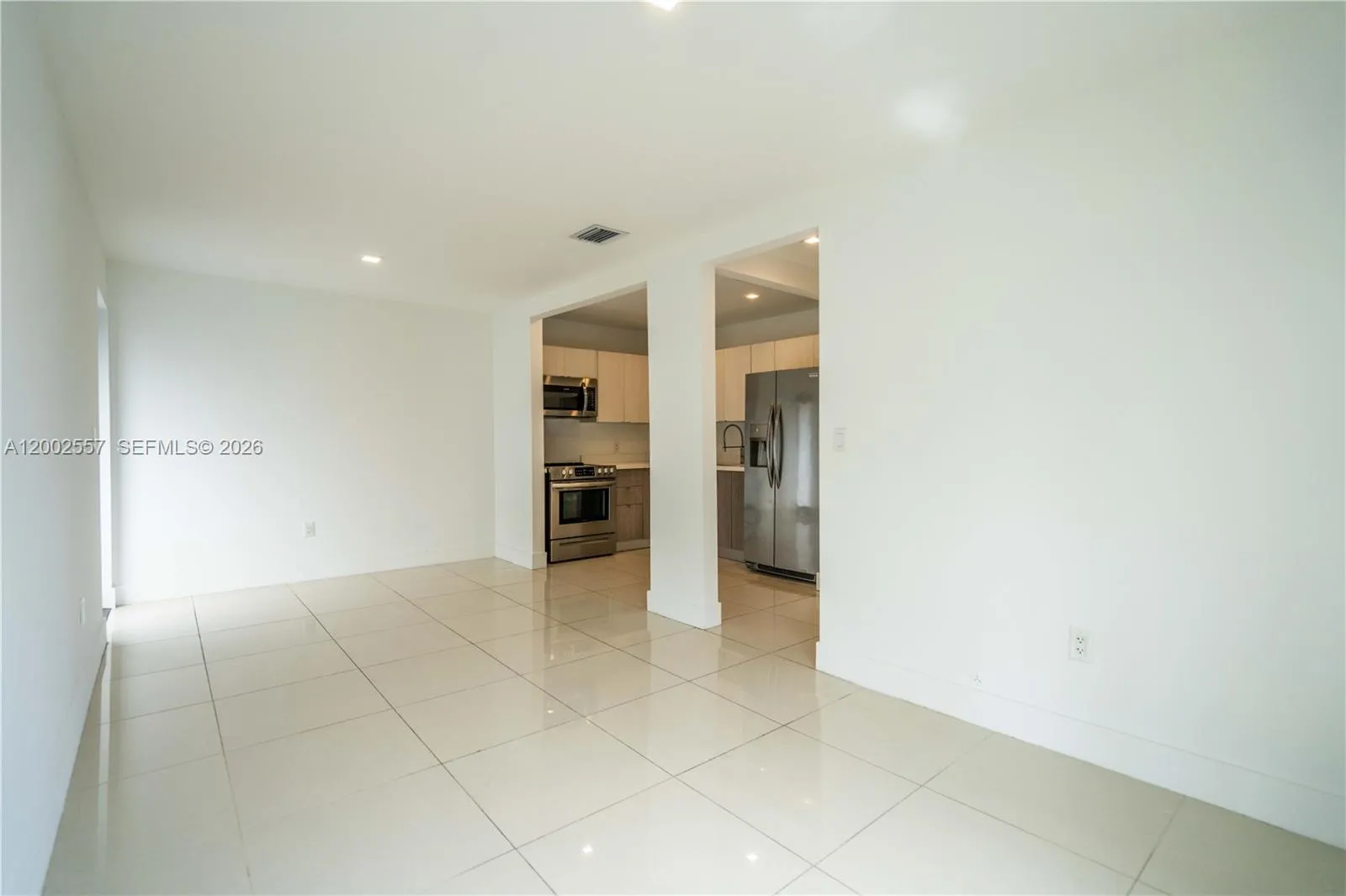 1971 Bay Dr # 114, Miami Beach FL 33141