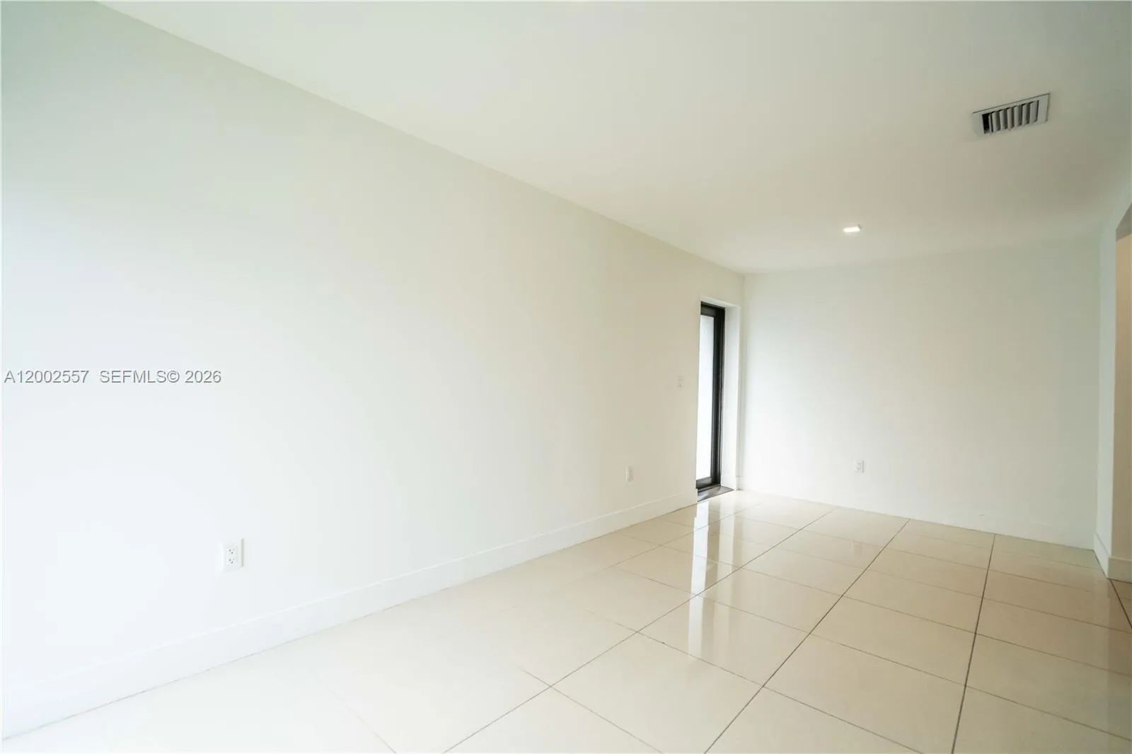 1971 Bay Dr # 114, Miami Beach FL 33141