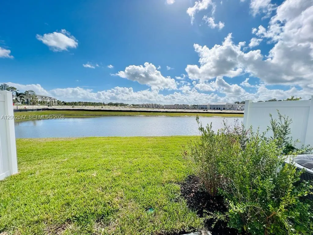 212 SE Woodbark St, Port St. Lucie FL 34984