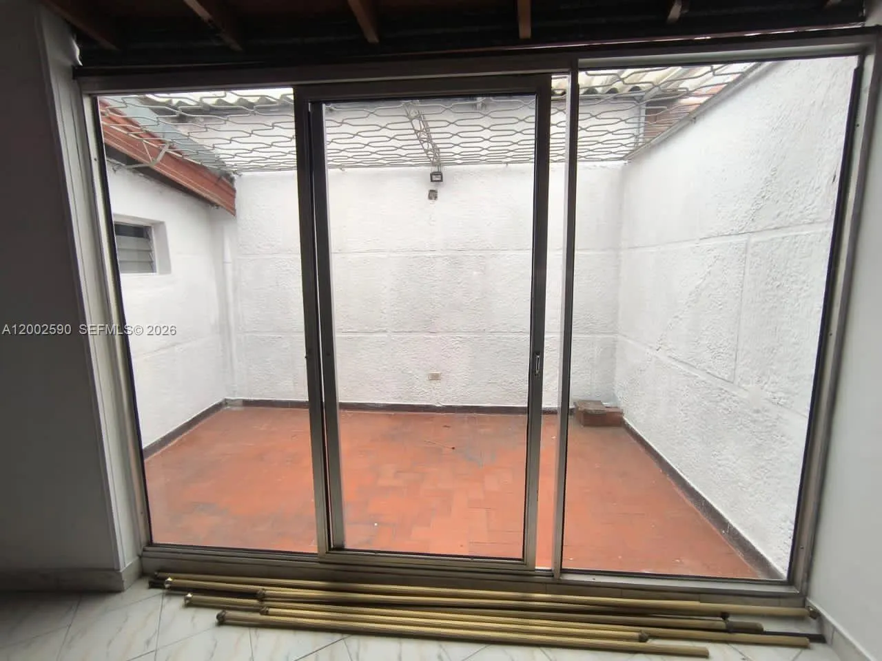 Cra. 79B 54-15 Barrio los Colores, FL