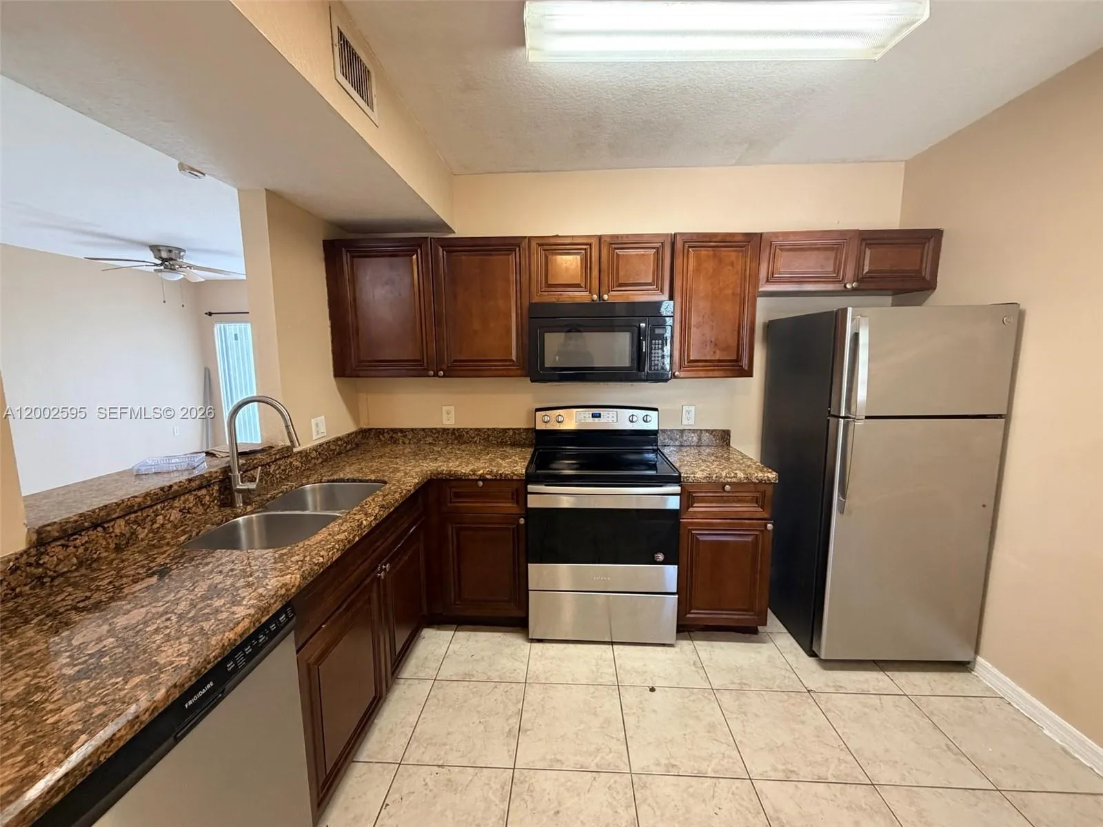 1133 Golden Lakes Blvd # 813, West Palm Beach FL 33411