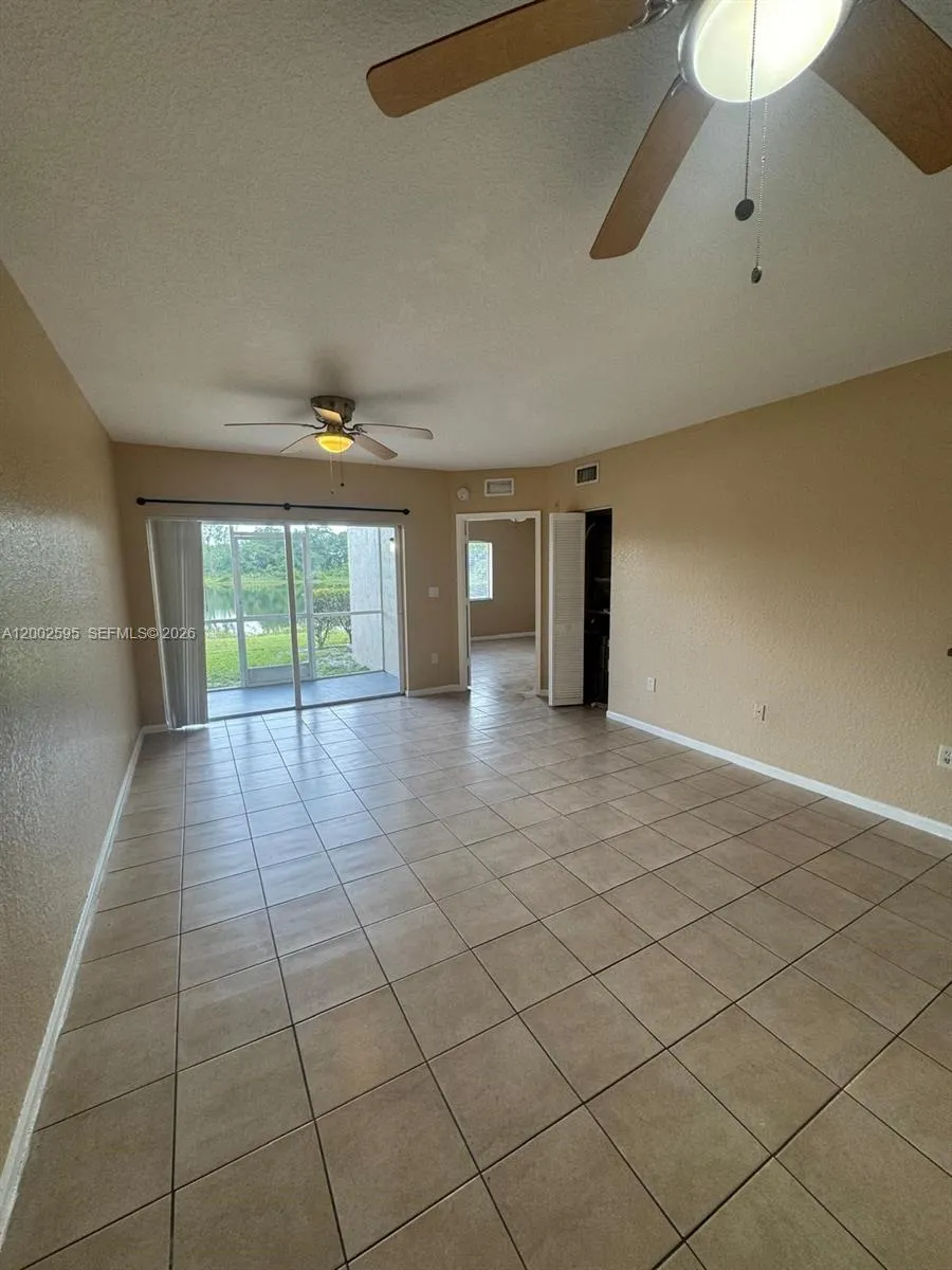 1133 Golden Lakes Blvd # 813, West Palm Beach FL 33411