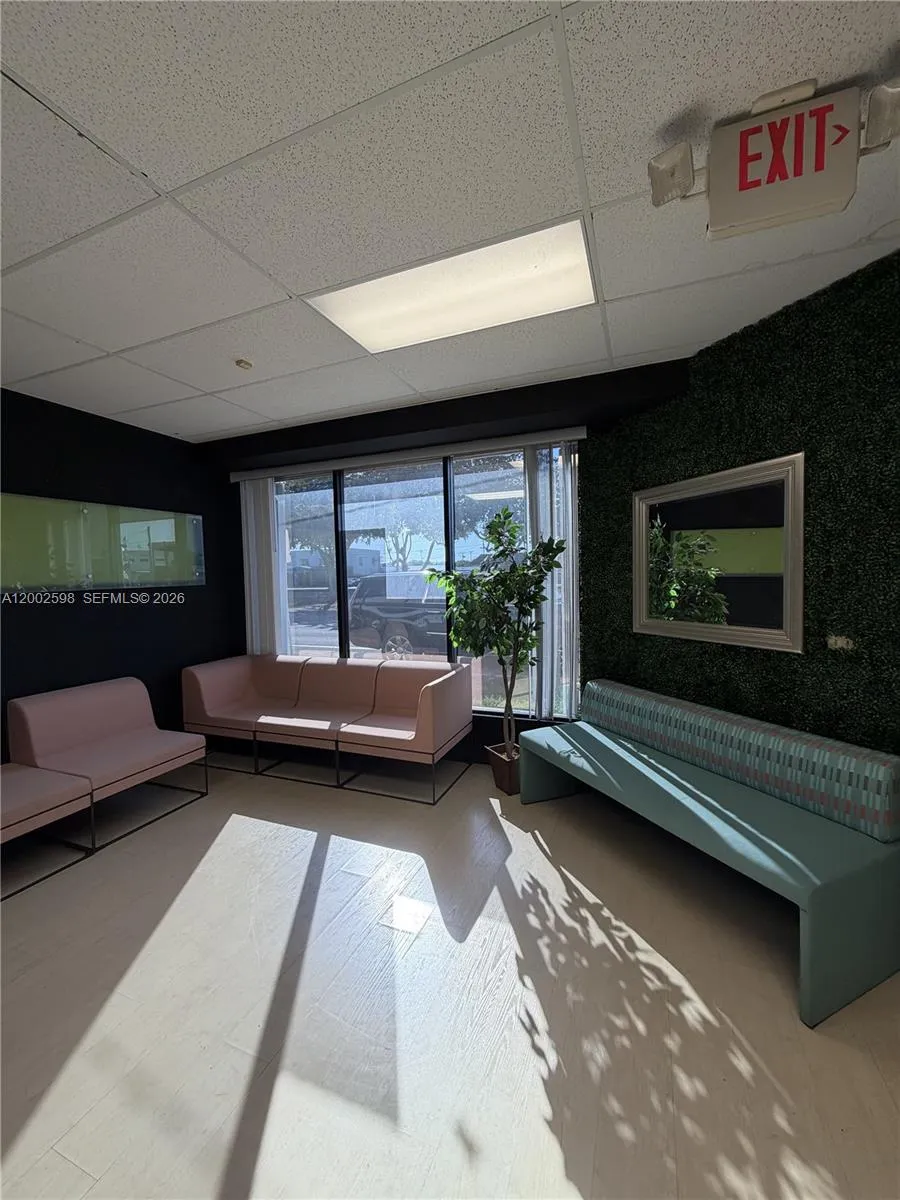 519 S 21st Ave, Hollywood FL 33020