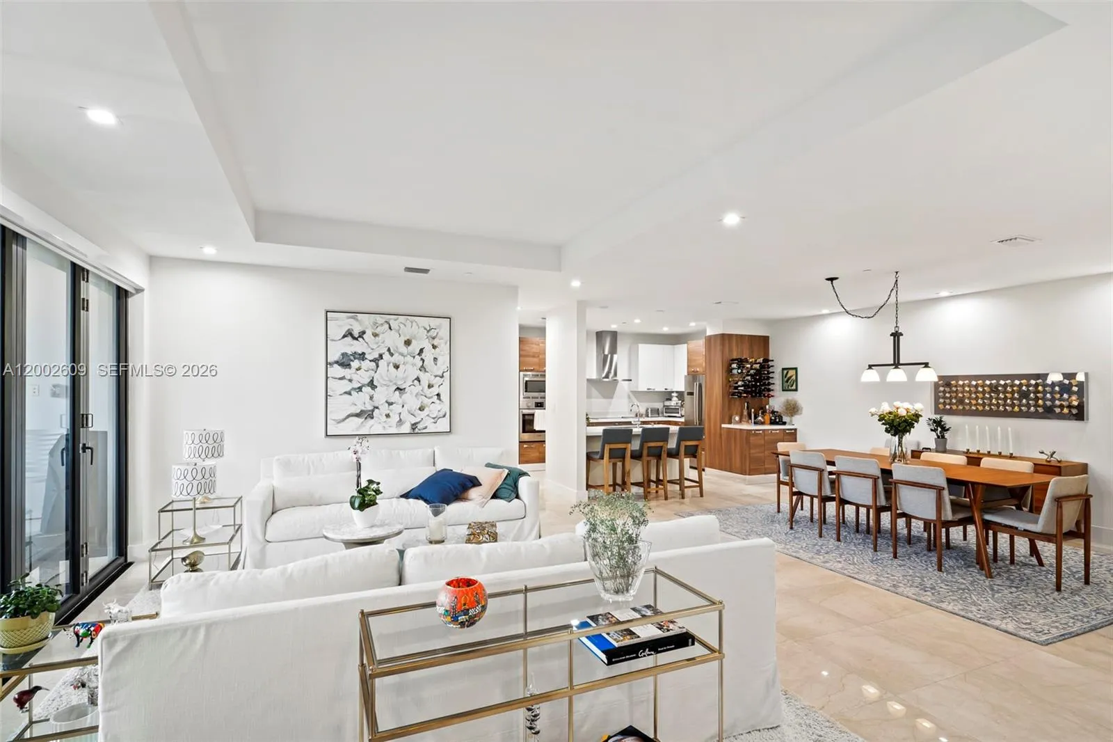 718 Valencia Ave # 307, Coral Gables FL 33134