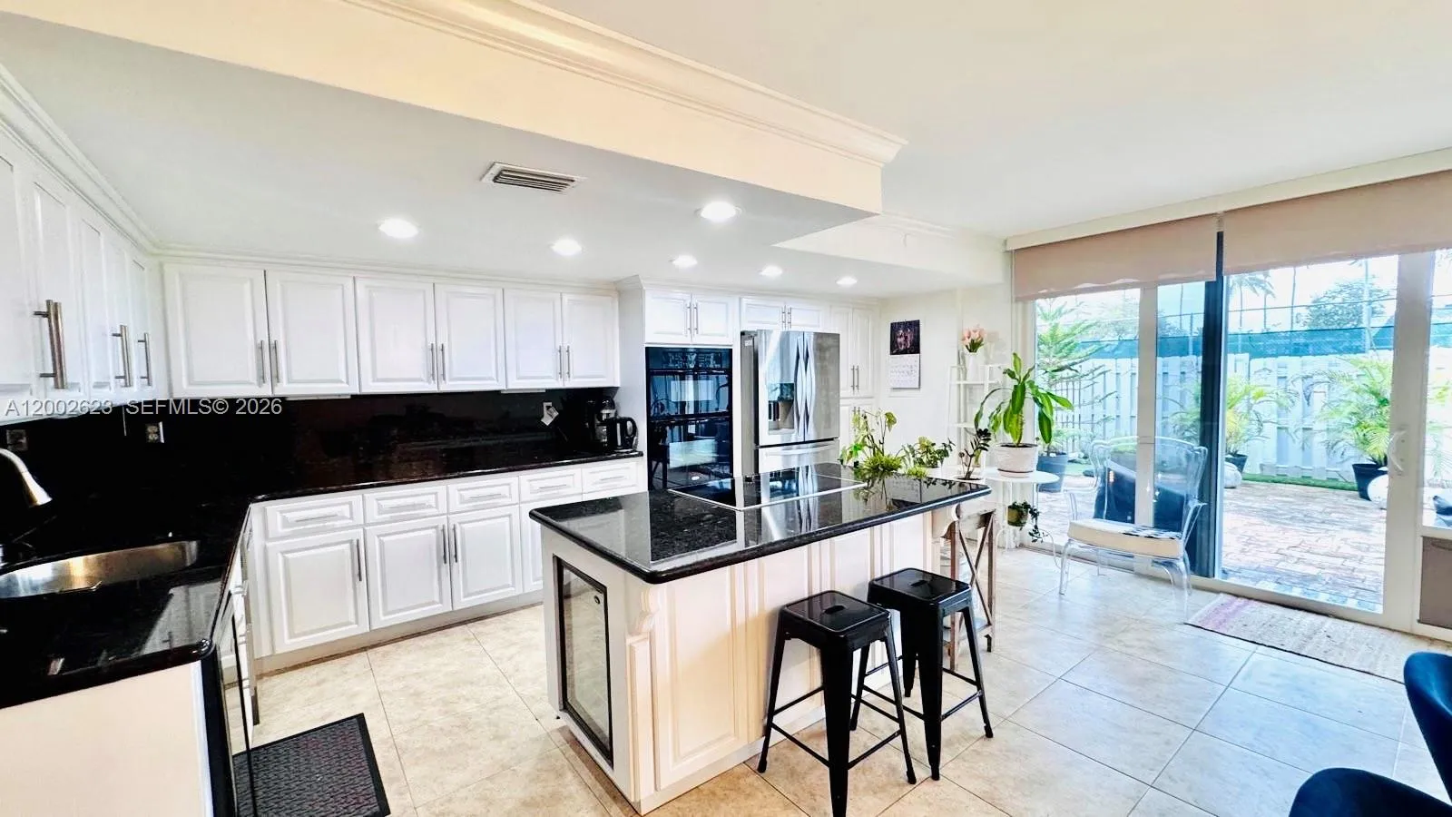 903 NE 27th Ave # 903, Hallandale Beach FL 33009