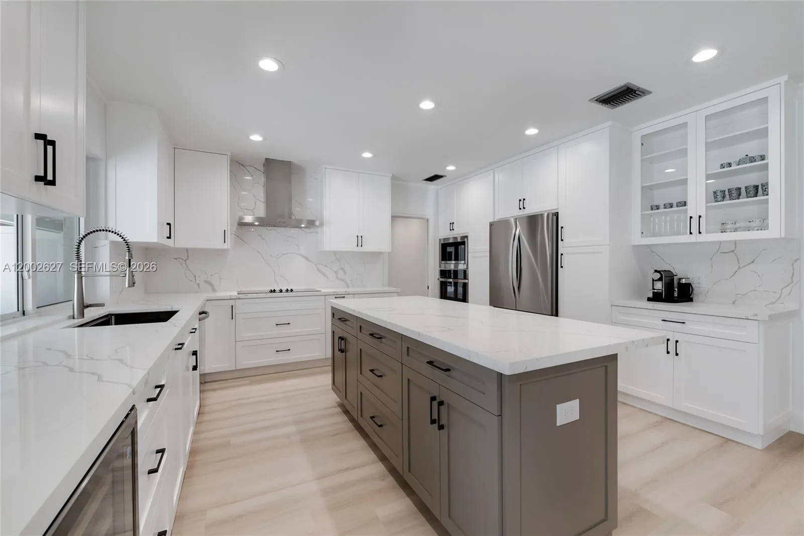 11401 SW 67th Ave, Pinecrest FL 33156