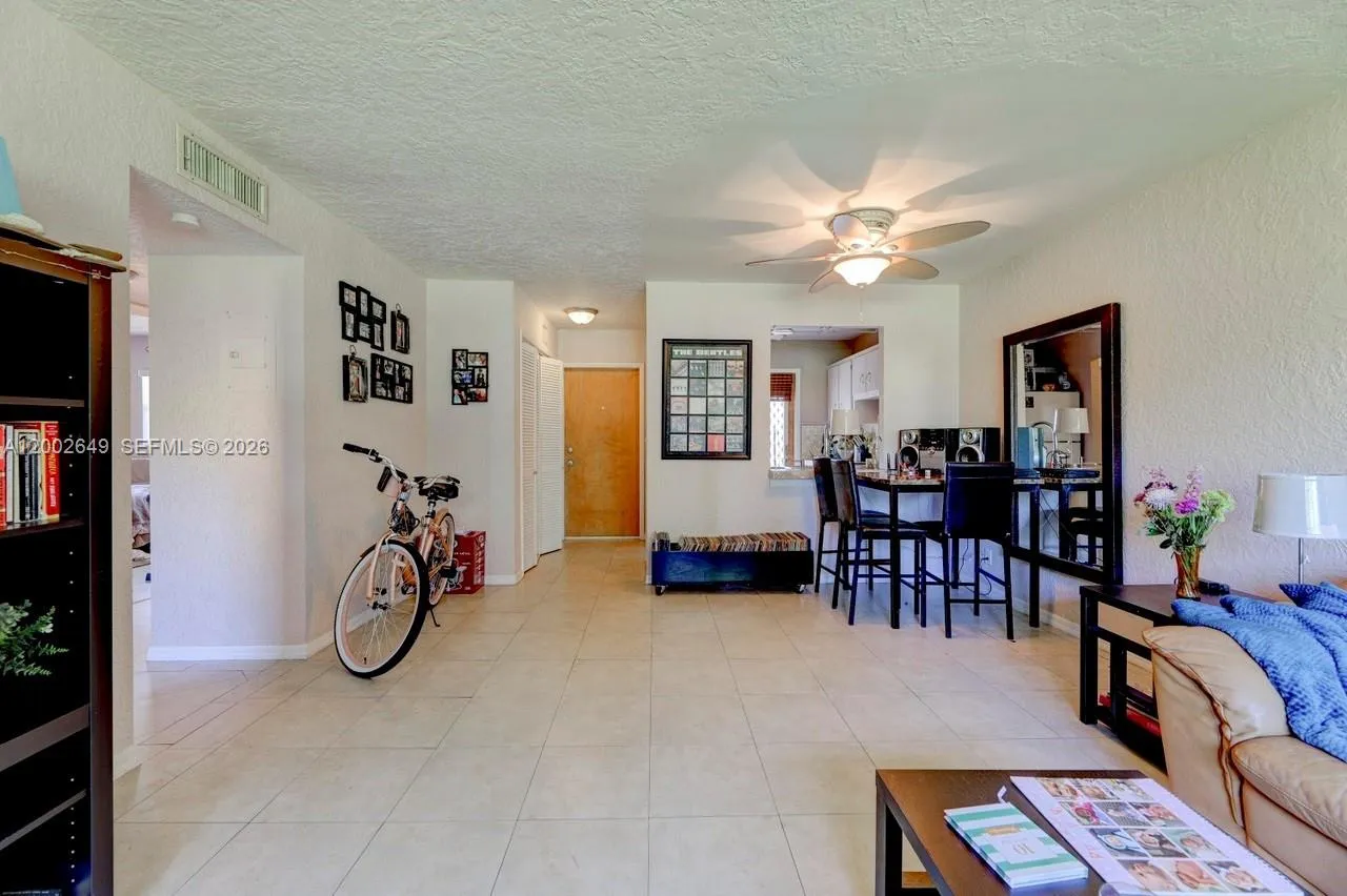 610 SE 2nd Ave # L8, Deerfield Beach FL 33441