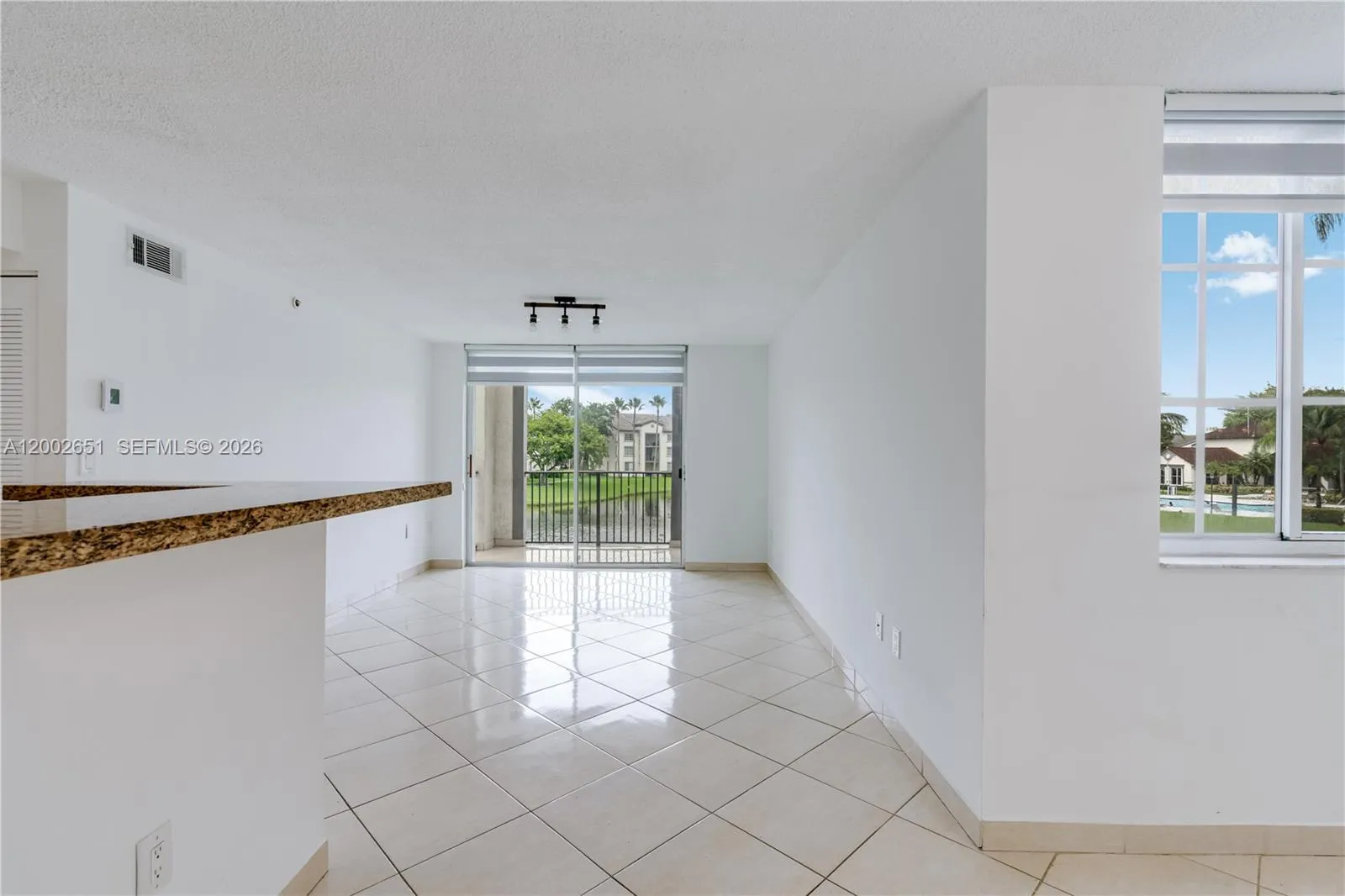 4350 NW 107th Ave # 204, Doral FL 33178