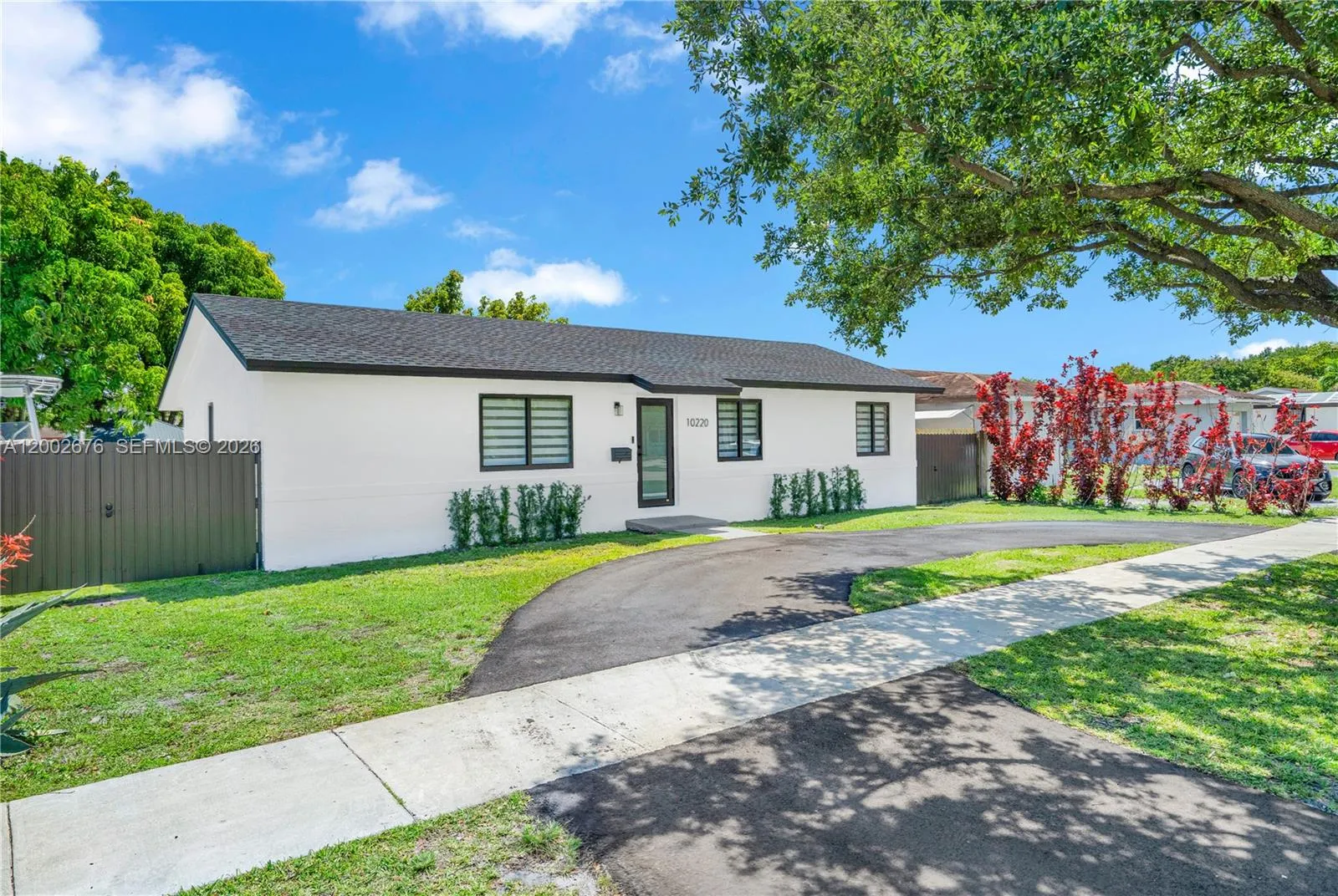 10220 SW 168th St, Miami FL 33157