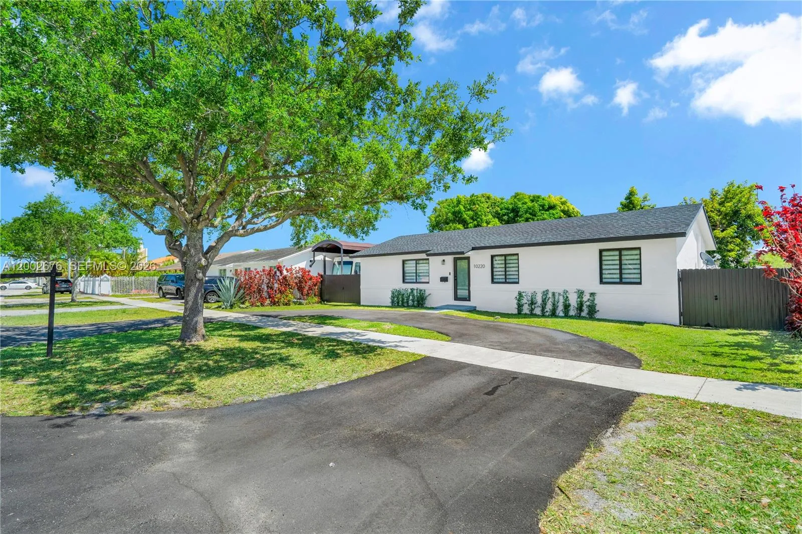10220 SW 168th St, Miami FL 33157