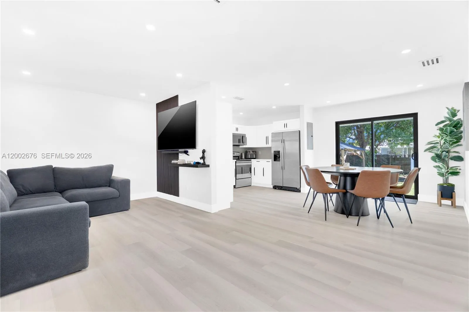 10220 SW 168th St, Miami FL 33157