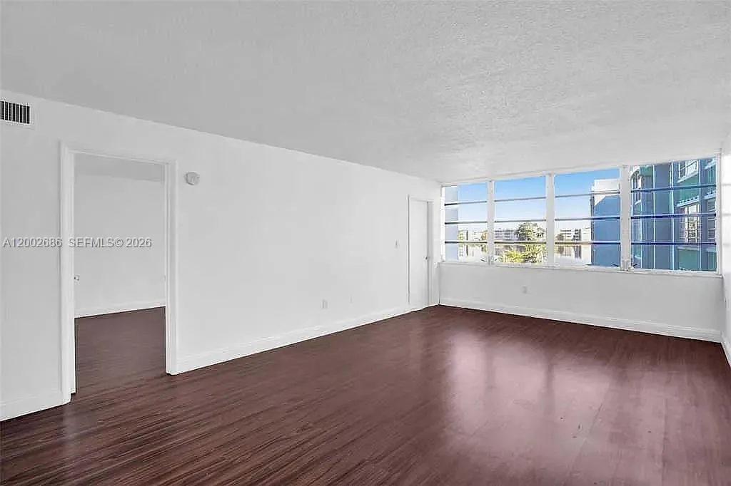 1501 NE Miami Gardens Dr # 252, Miami FL 33179