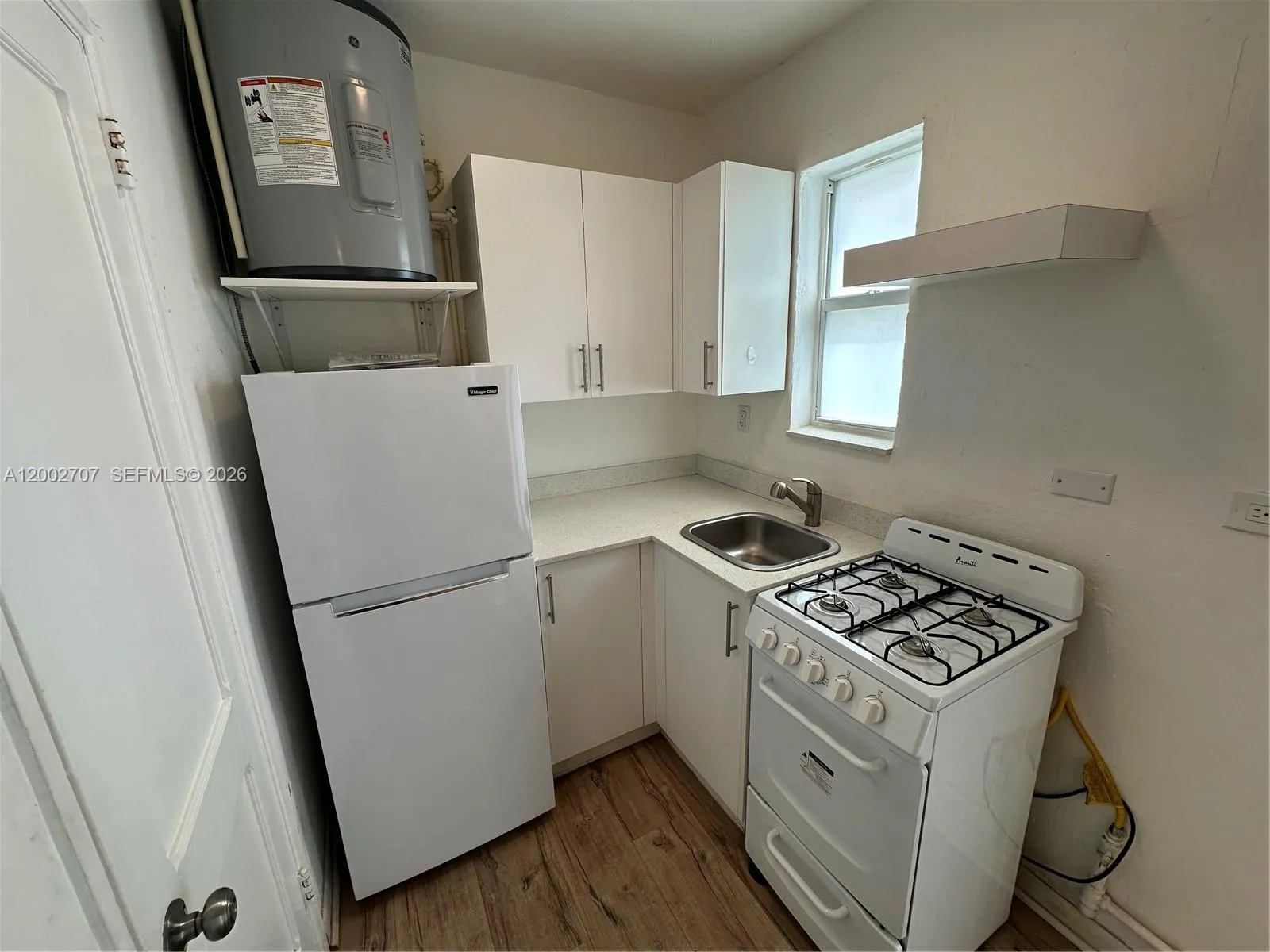 480 SW 10th St # 8, Miami FL 33130