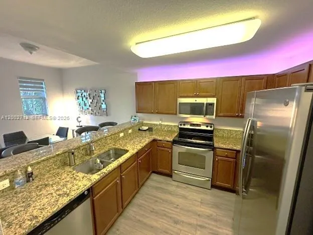 11403 NW 89th St # 208, Doral FL 33178