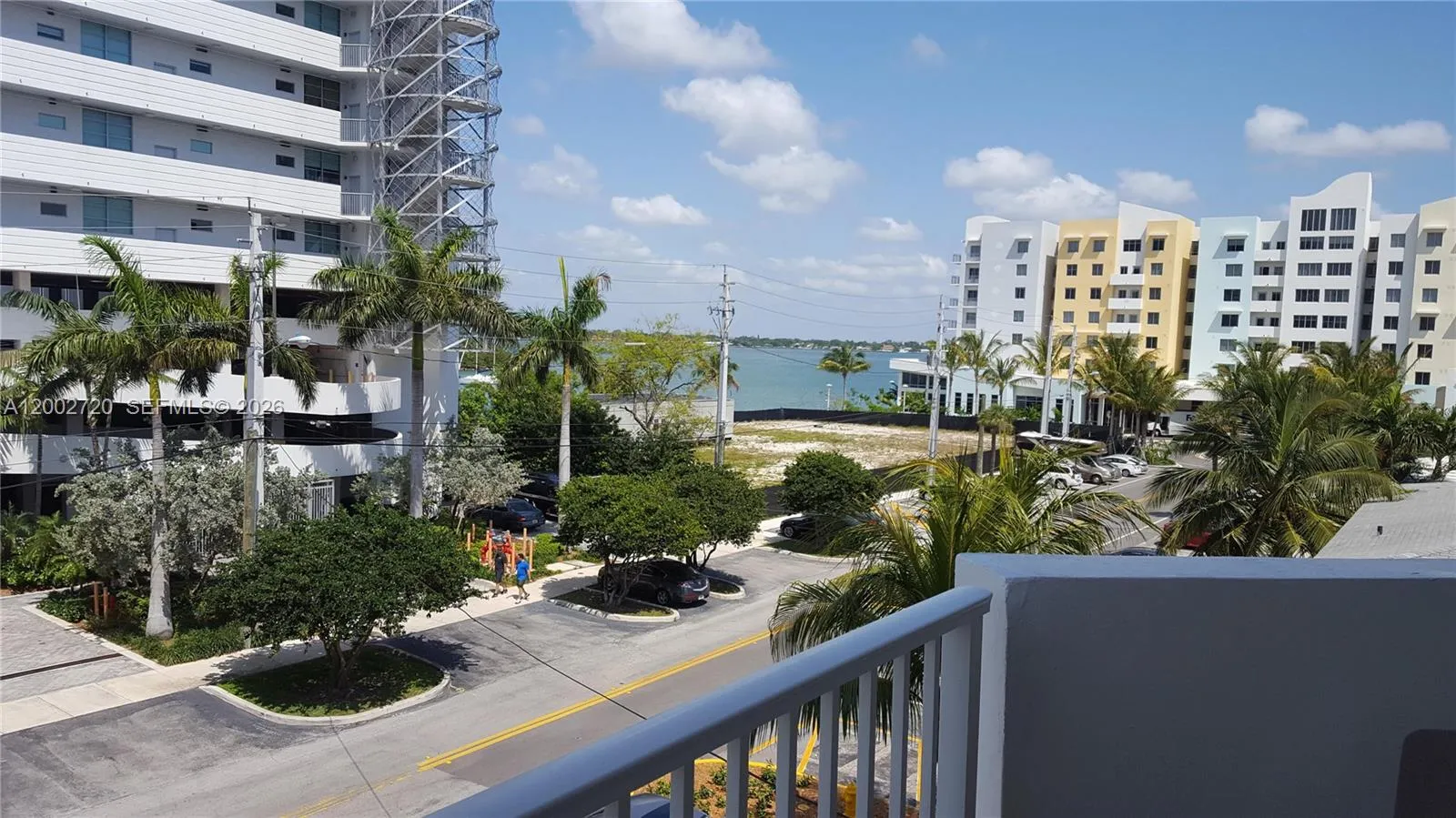 7933 West Dr # 817, North Bay Village FL 33141