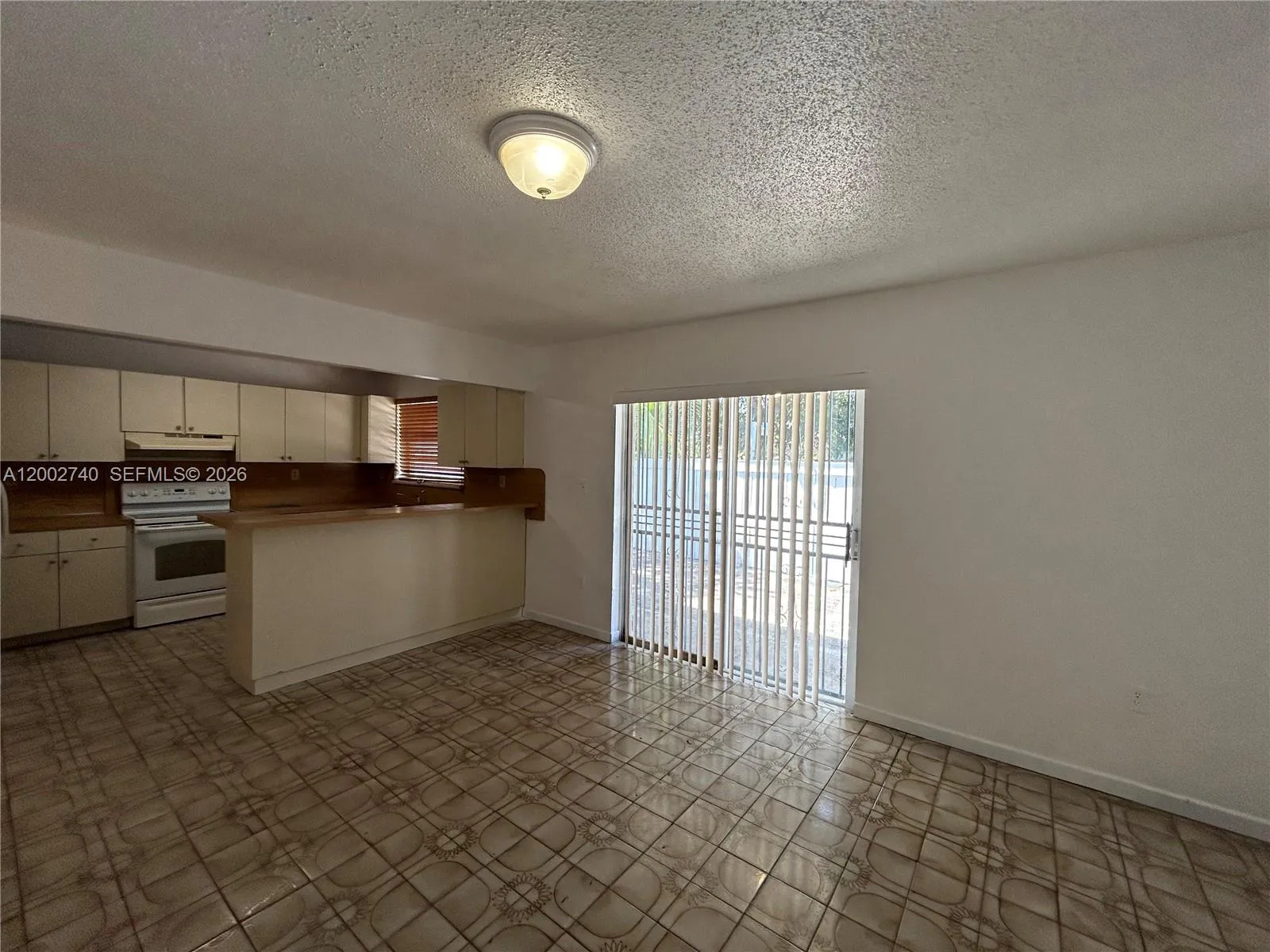 230 NW 51st Ave # 230, Miami FL 33126