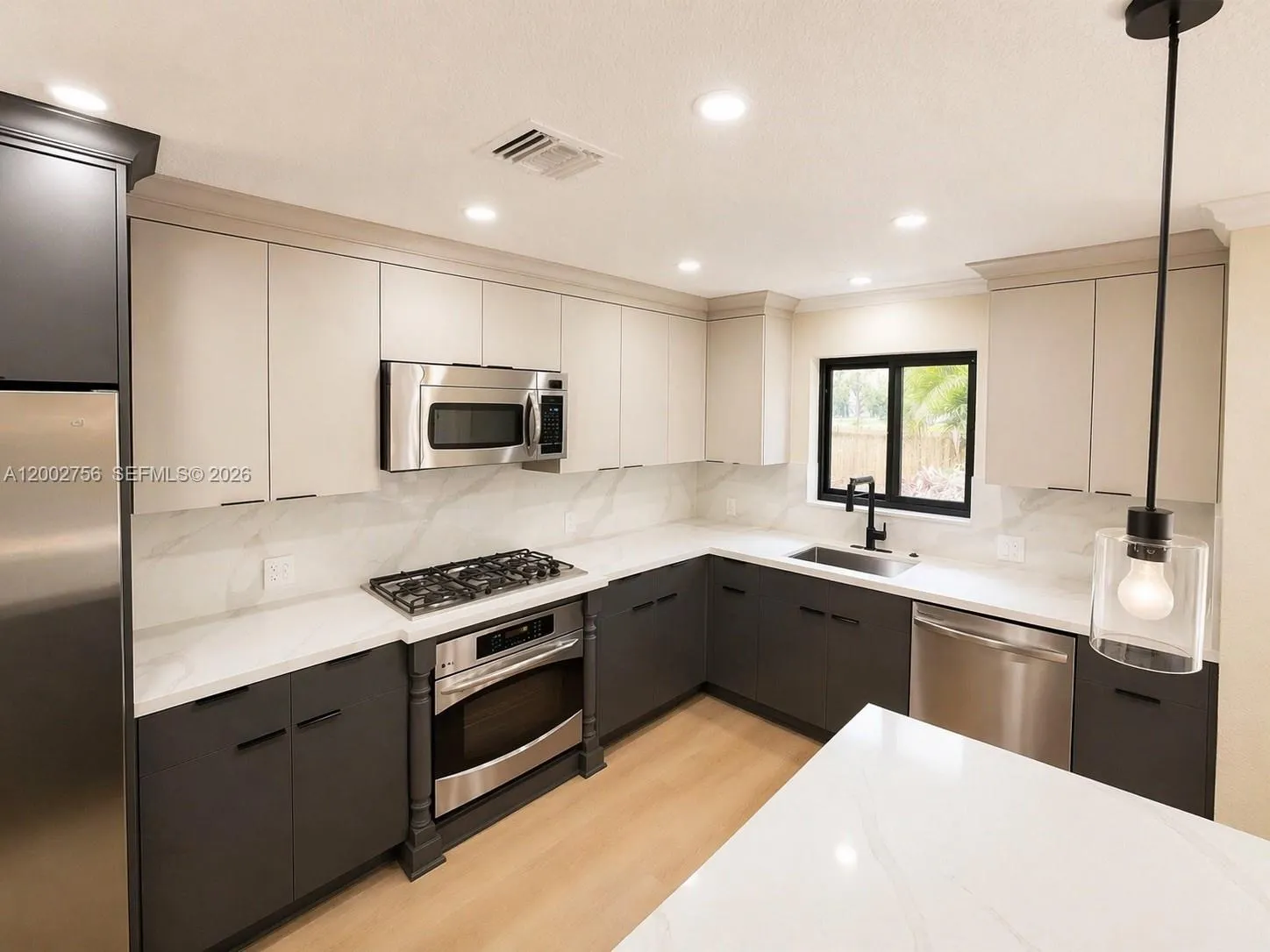 2660 Starwood Cir, West Palm Beach FL 33406