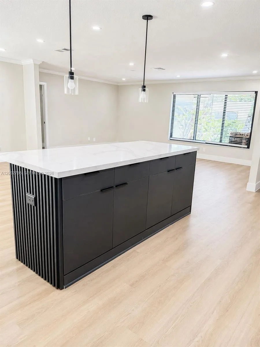 2660 Starwood Cir, West Palm Beach FL 33406