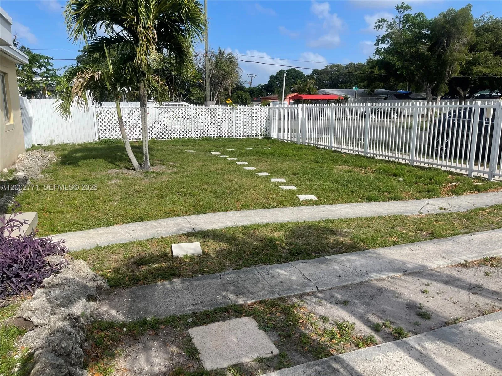 115 NW 120th St, North Miami FL 33168