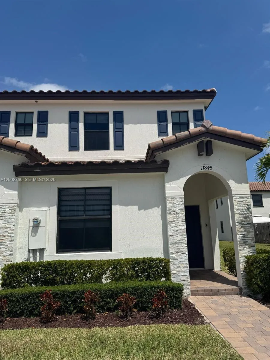 11845 SW 247 Terr # 11845, Homestead FL 33032
