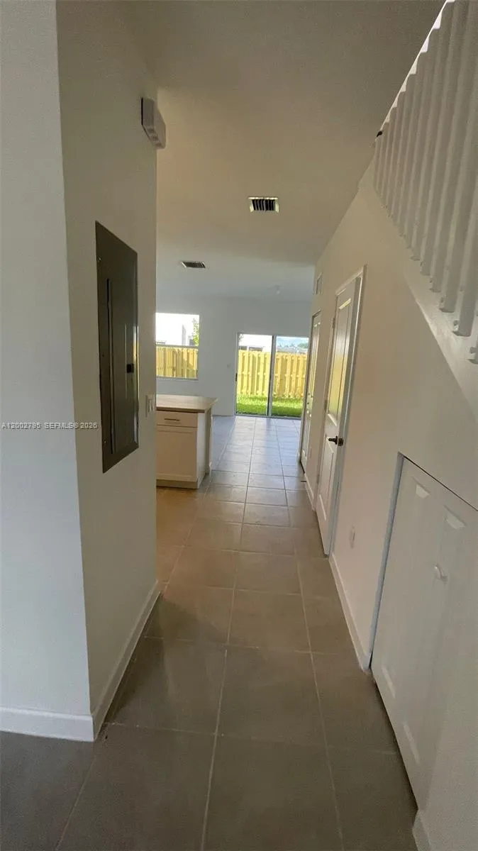 1844 SE 27th Rd, Homestead FL 33035