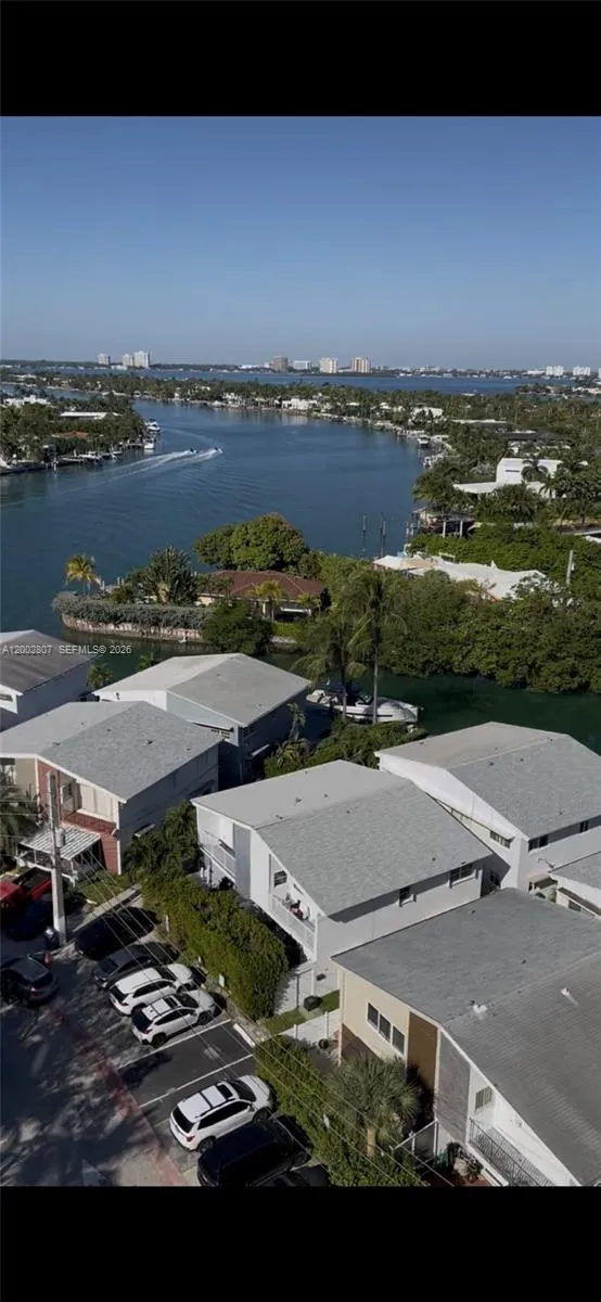 7441 Wayne Ave # 11A, Miami Beach FL 33141