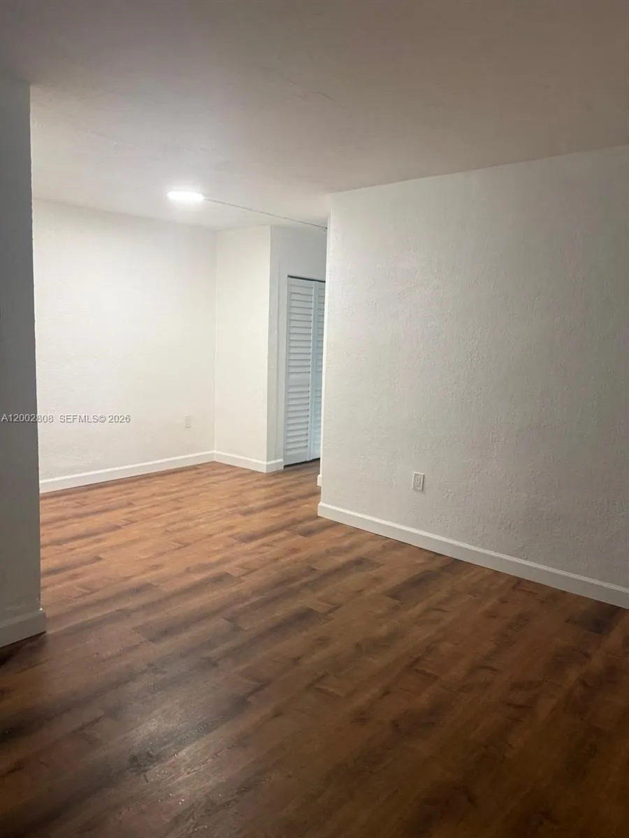 160 NE 55th St # 2, Miami FL 33137