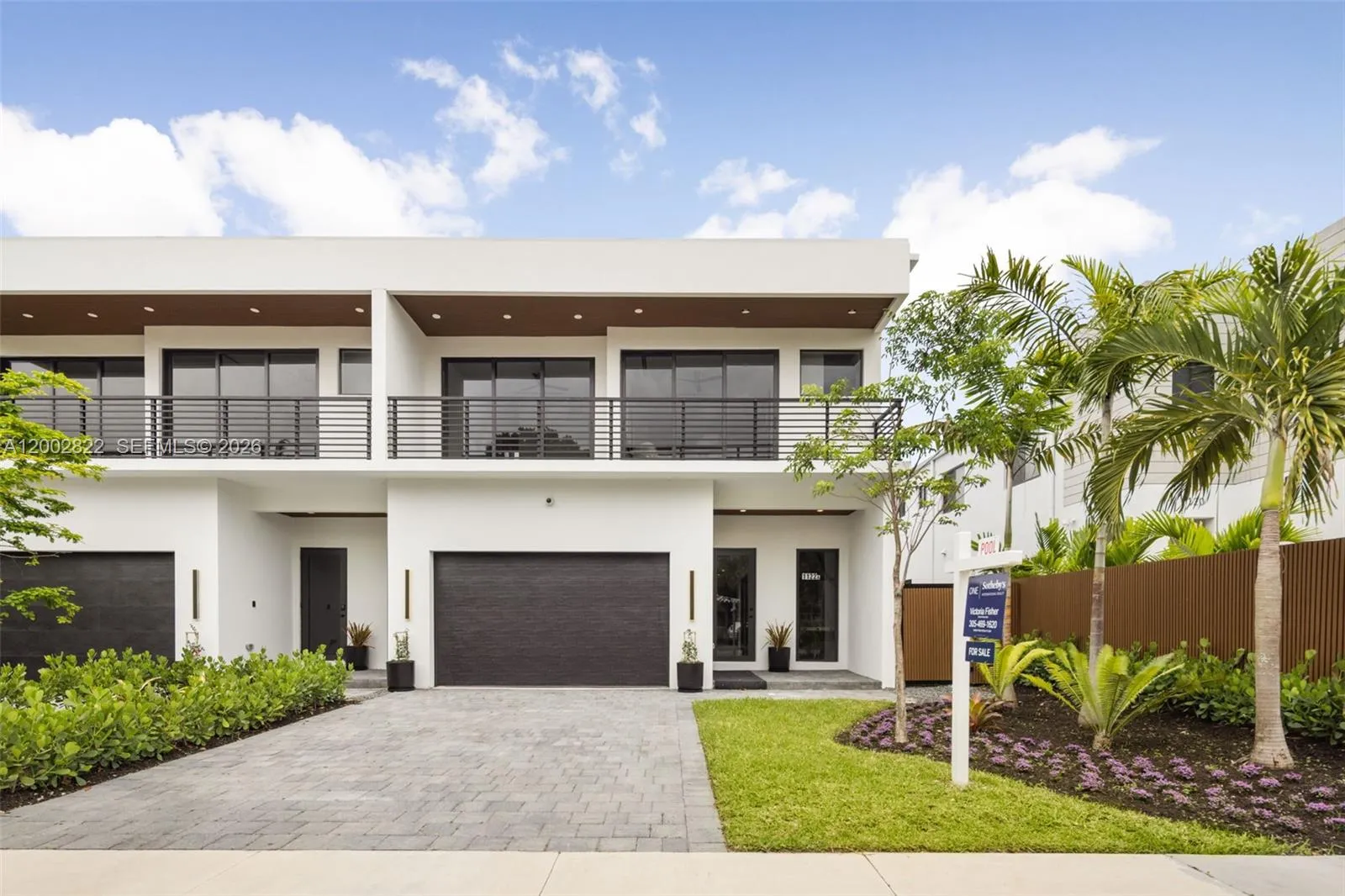 4 bedroom 4 bath for sale at 1122 NE 10th Ave # A, Fort Lauderdale FL 33304