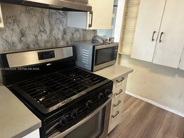 540 NW 108th St, Miami FL 33168