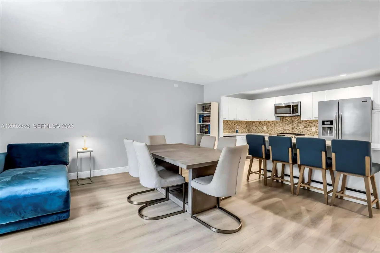 3350 NE 192nd St # B, Aventura FL 33180