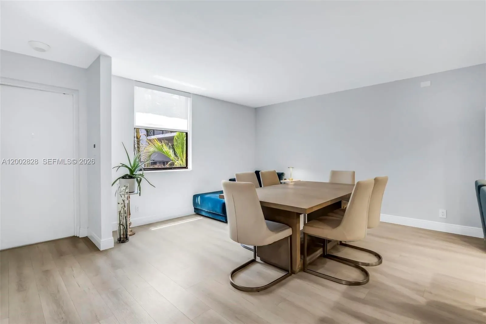 3350 NE 192nd St # B, Aventura FL 33180