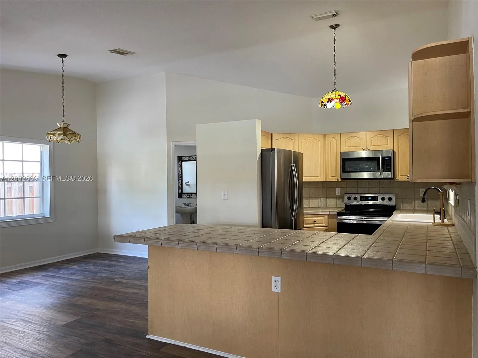 15873 SW 43rd St, Miami FL 33185