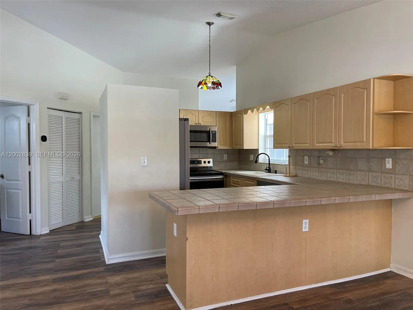 15873 SW 43rd St, Miami FL 33185