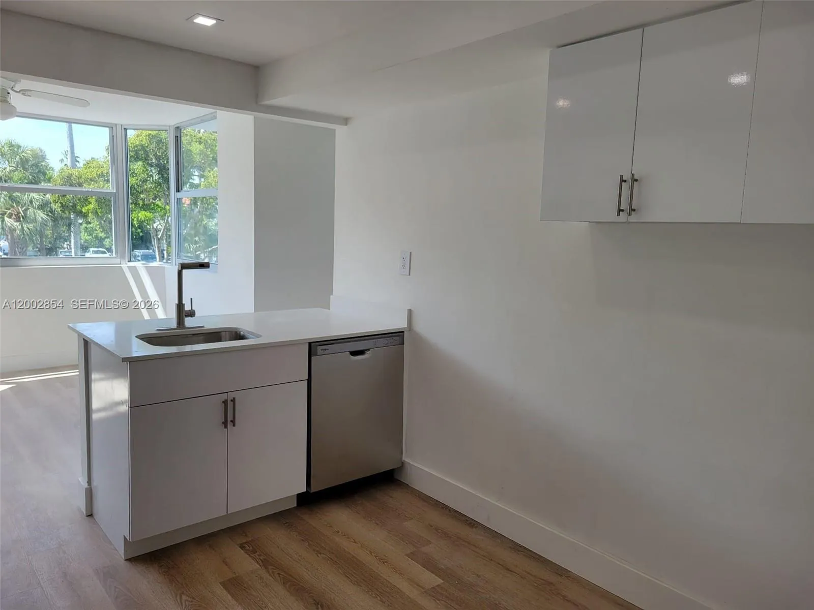 16546 NE 26th Ave # 2I, North Miami Beach FL 33160