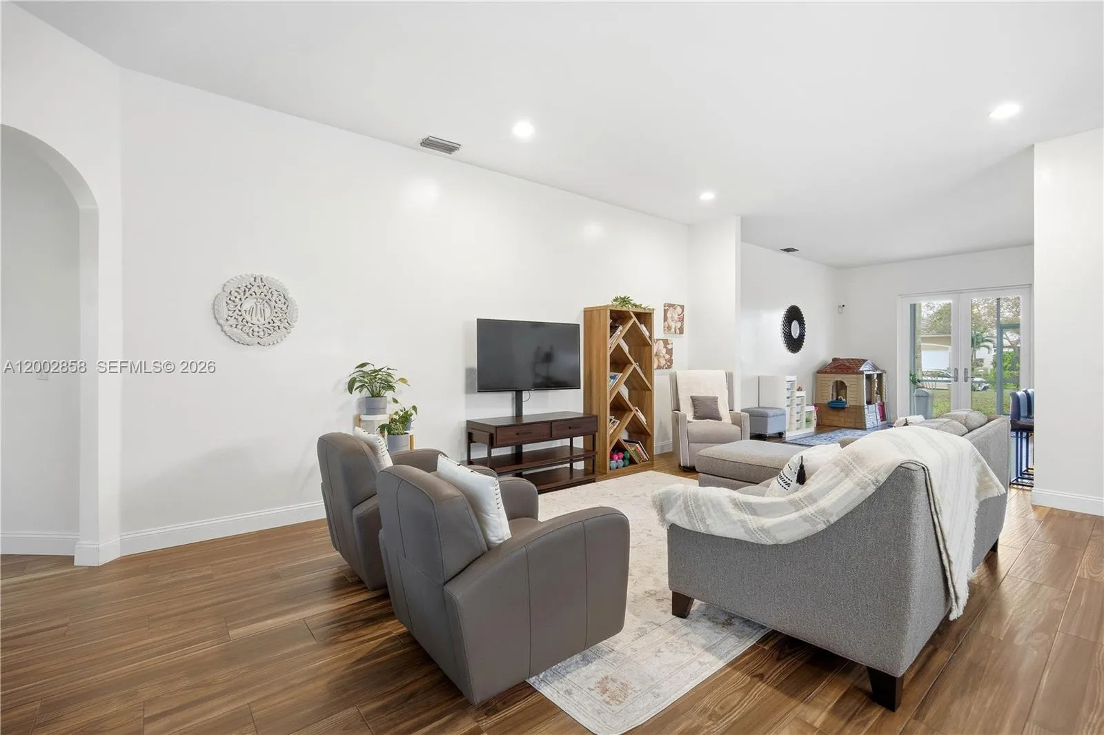 2615 SE 5th Ct, Homestead FL 33033