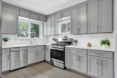 9021 SW 197th St, Cutler Bay FL 33157